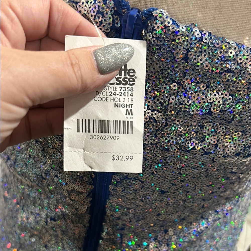 Charlotte Russe Strapless Silver Sequin Cocktail Dress – Bodycon Party Dress – S - Picture 4 of 7